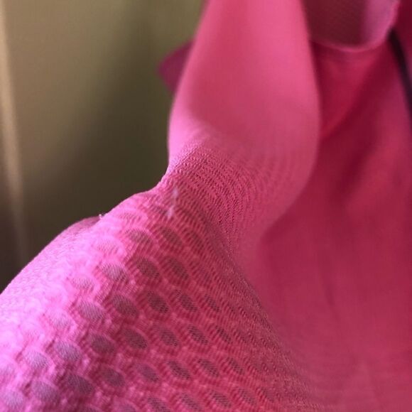 Under Armour Semi-Fitted Heat Gear Tank Run M/L - Picture 10 of 10